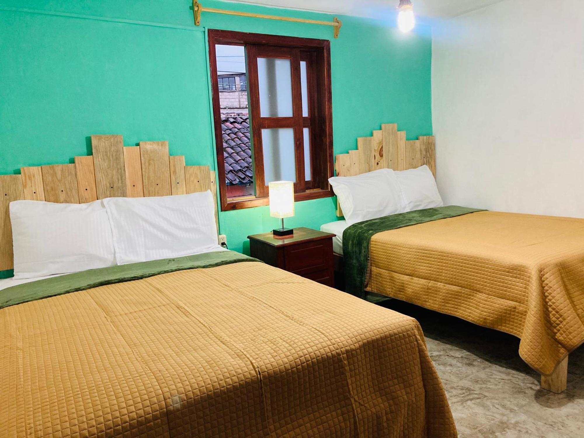 Alhambra Hotel - San Cristóbal de Las Casas מראה חיצוני תמונה