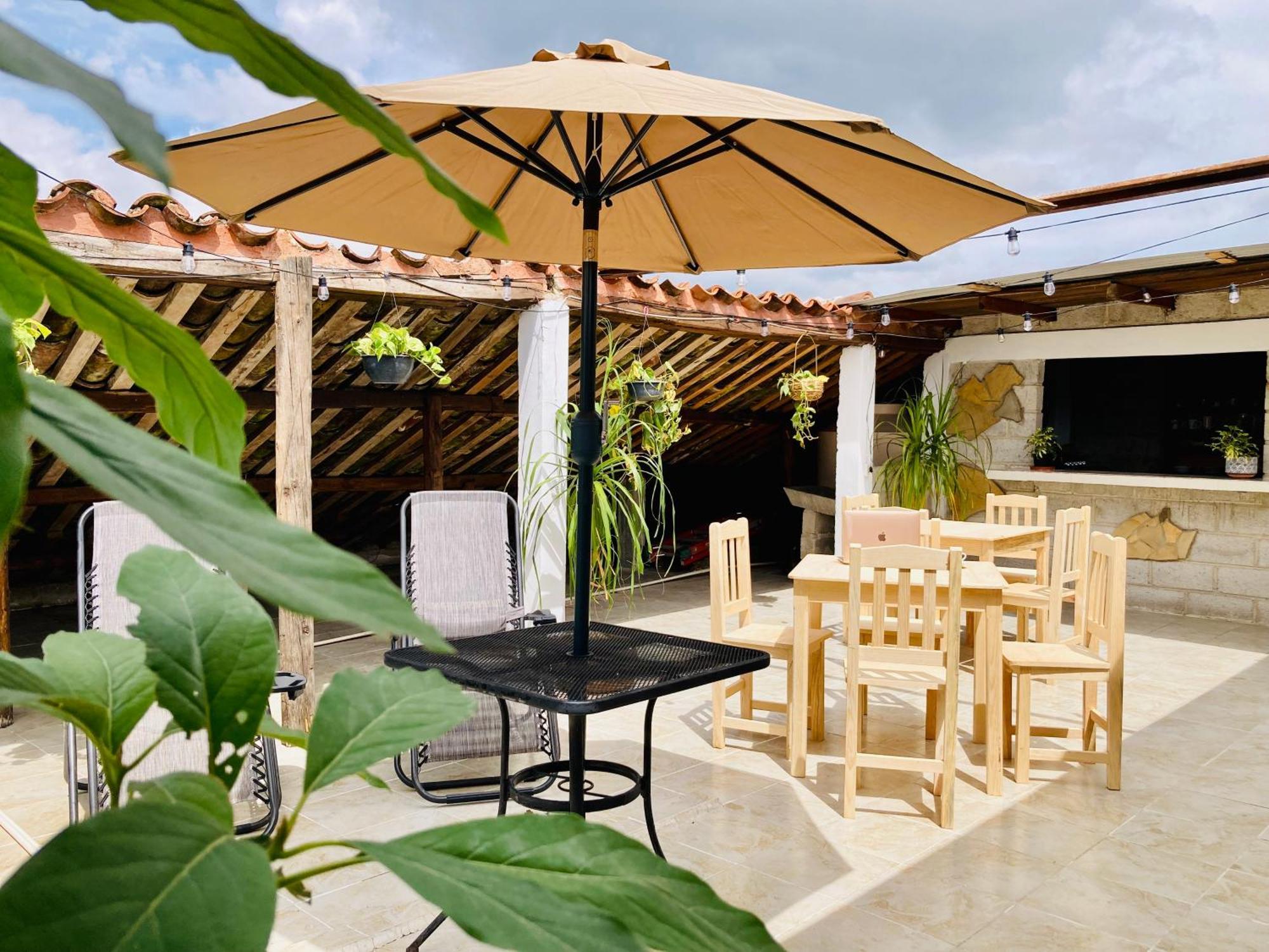 Alhambra Hotel - San Cristóbal de Las Casas מראה חיצוני תמונה